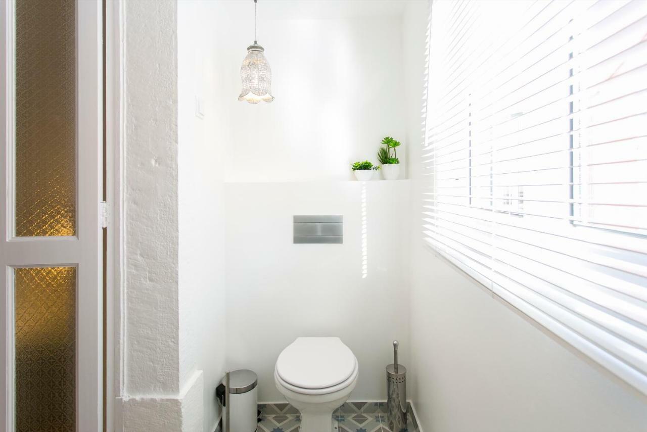 2 Beautiful Upscale Flat Embracing Tejo! Apartamento Lisboa